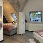 Oppiner Strasse 14 Trotha4 * Halle (Saale)