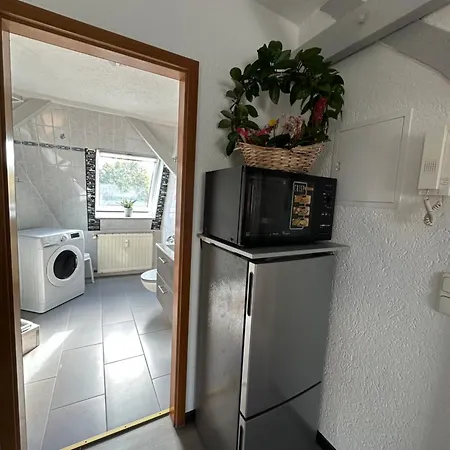 Oppiner Straße 14 Trotha4 *