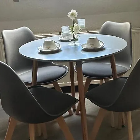 Apartment Oppiner Strasse 14 Trotha4 Halle (Saale)