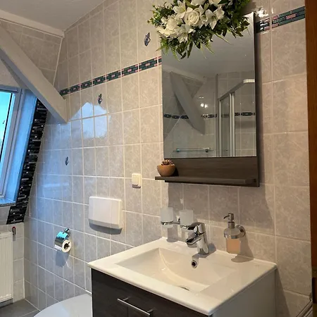Oppiner Straße 14 Trotha4 * Halle (Saale)