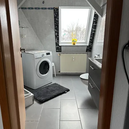 Oppiner Straße 14 Trotha4 * Halle (Saale)