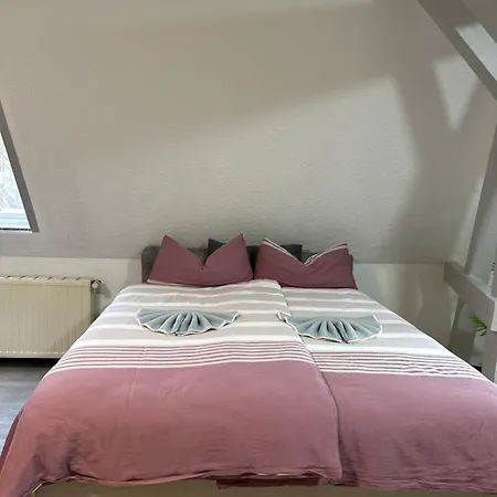 Oppiner Straße 14 Trotha4 Apartment